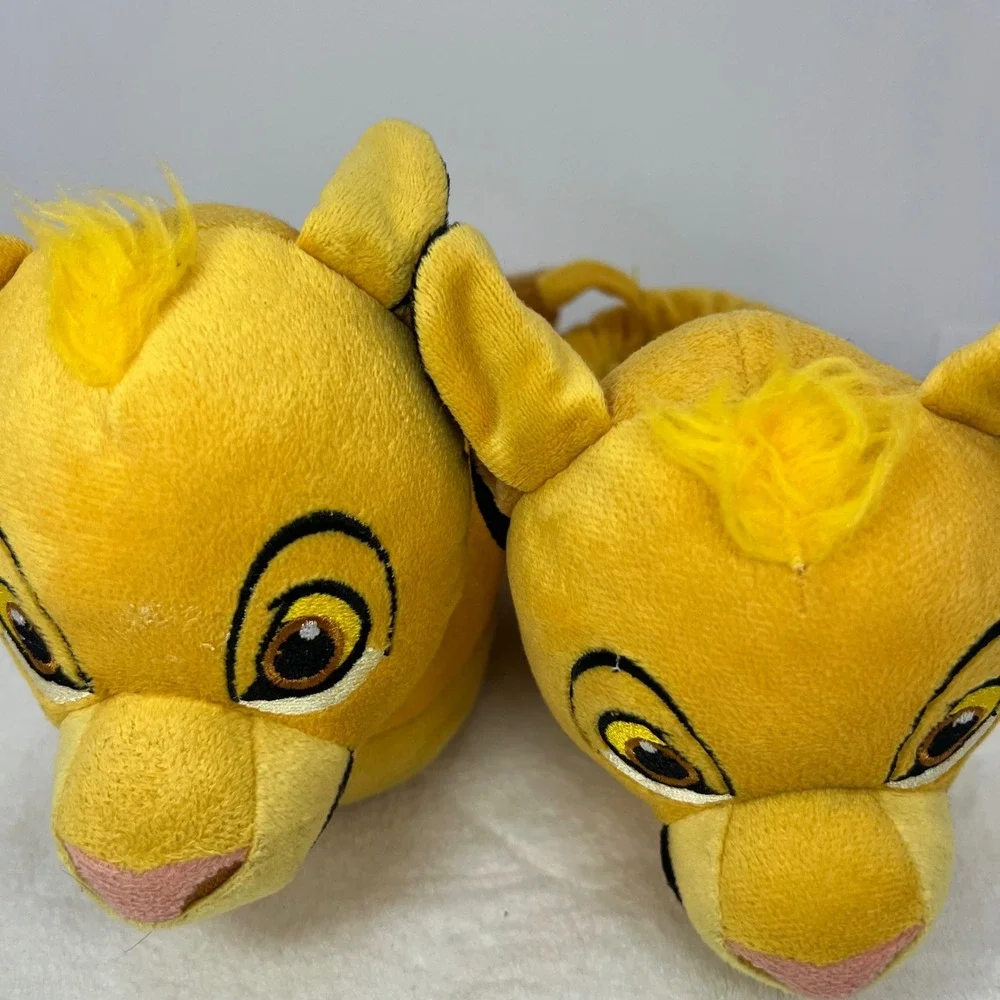 DISNEY Simba Plush Slippers Kids Size 6-7 Yellow Lion King House Shoes 90s
